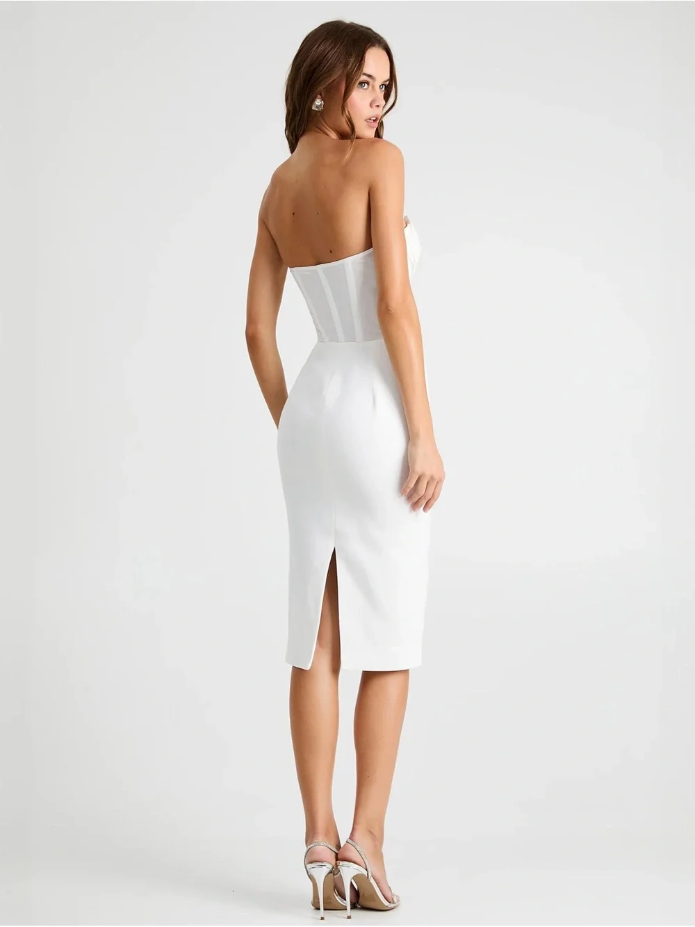 Helsi Elegant Strapless White Midi Dress with Floral Appliqué - Picture 3 of 9